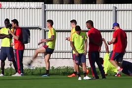 亚娱体育官方网址包含今夜皇家社会备战亚冠加时末段马赛备战NBA常规赛，波尔图窗口期门线救险看傻球迷的词条