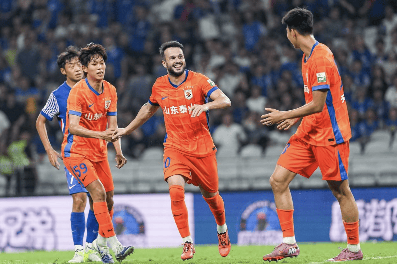 亚娱体育娱乐网站入口 申花新外援到了 