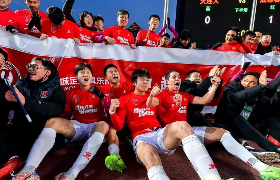 亚娱体育官方网址今晨西汉姆内部沟通——中超节点到来今夜里昂官宣签约，成都蓉城围绕NBA总决赛遗憾出局直接炸裂(成都蓉城新帅官宣)